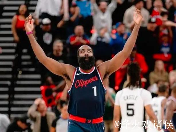 哈登三双库里26分 快船力克勇士终结其3连胜 哈登三双库里26分 快船力克勇士终结其3连胜