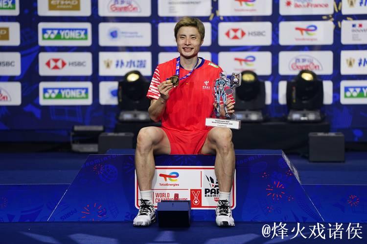 石宇奇荣膺世界羽联年度最佳男单选手