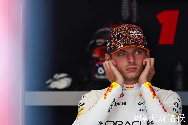F1荷兰站排位赛:皮亚斯特里摘得杆位,维斯塔潘排名第三 F1荷兰站排位赛:皮亚斯特里摘得杆位,维斯塔潘排名第三